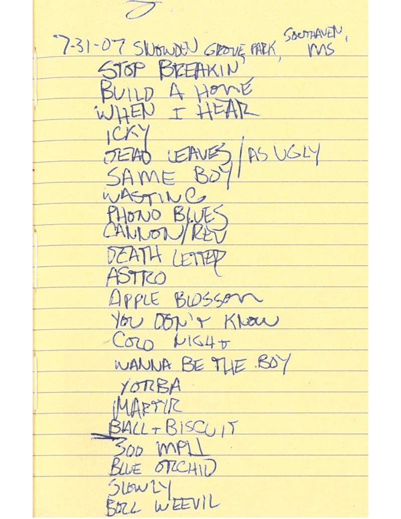 Foo Fighters Live on Instagram: The lyrics for @foofighters 'Under You'  handwritten by Dave - as shared in the band's mailing list (not signed up  yet? The link is on their official