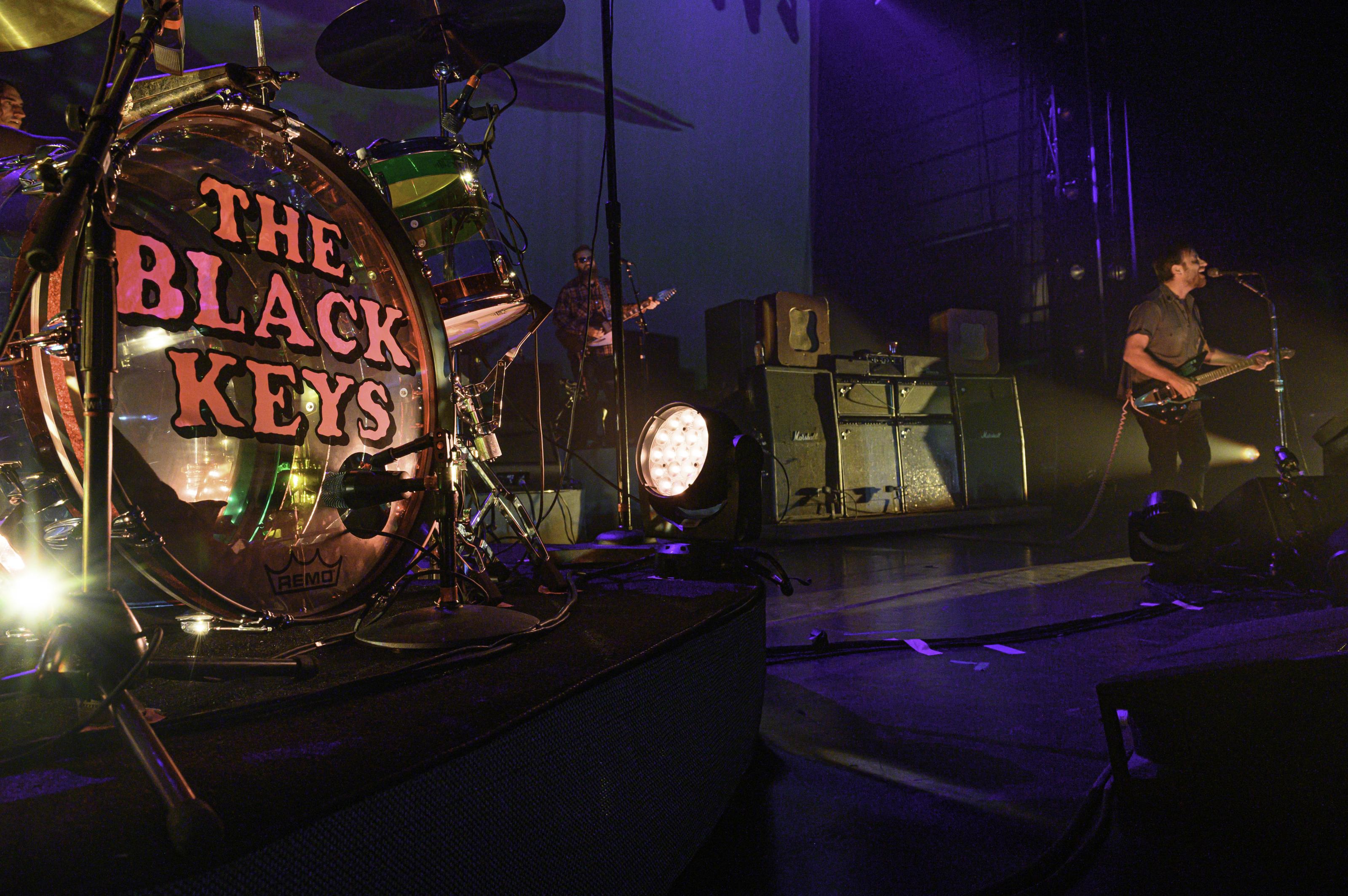 Black Keys get back to work with 'Let's Rock